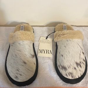 Myra Genuine Cowhide Western Slippers House Shoes size 10 NWT